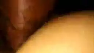مص قضيب عنيف: آسيوية مومس لا تشبع من القضيب