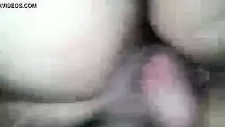 دفعات حبيبها العنيفة تجعل غلوريا تبلغ ذروتها بقوة أكثر من أي وقت مضى