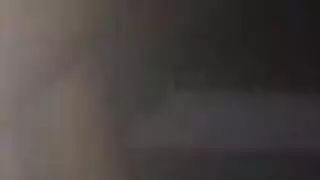 العاهرات الهواة تمص وتتناك بقوة هنا