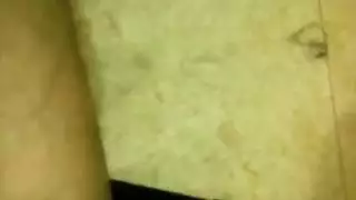 مص متواصل للقضيب حتى أطلق سائلي الساخن