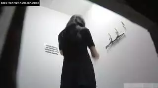 زوجة حامل تبتلع عضوه الذكري في مقطع إباحي فاحش