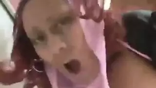 خيال جنس جماعي: ثماني نساء محجبات تُنكحن بقوة