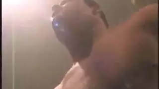 عاهرة محجبة مسنة تُدك بعمق