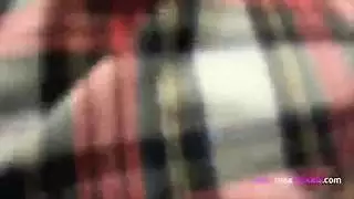 تلميذة مشاغبة تحب الجنس العنيف