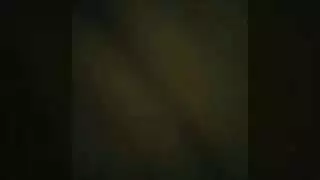 شاهد دولي شاهين تأخذ قضيبًا في هذا الفيديو الجنسي غير المقطع