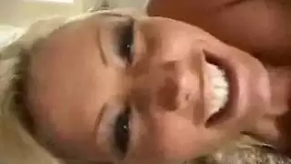 جلسات عذرية شديدة: نساء أمريكيات في حالة شهوة