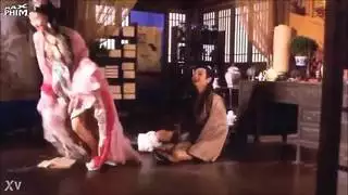 عرض كام: تلعب بفرجها تحت الفستان