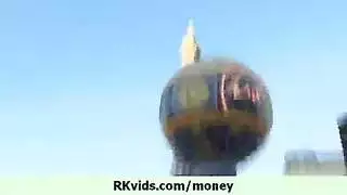 إباحية شيميل آسيوية مثيرة: مص وأكثر