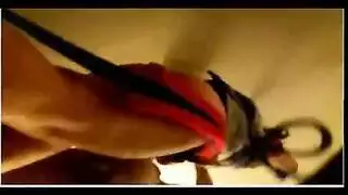 بورن جانب الطريق: ضرب في مقعد السائق