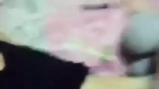 تبادل الوالدين بنتين
