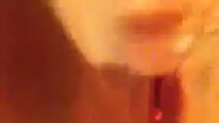 أودري نوير تلعب ببظرها ثم تمارس الجنس بقضيب وحشي