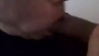 تم التقاطنا بالكاميرا: أنا وصديقي في فيديو منزلي مثير