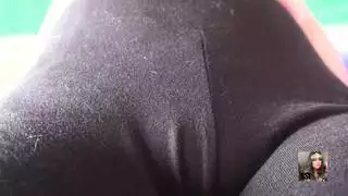 لقاء جماعي يترك هذه العاهرة حامل