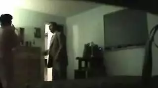 ربات بيوت مثيرة تمارس الجنس بشدة في الحمام والبانيو