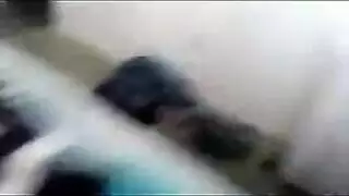 حركة إباحية: قضيب المهوور يرسلها على الحافة