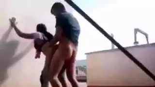 محجبة إباحية: جماع شرجي عميق واختراق فرج مع رجلها