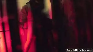 عاهرات محجبات في أشرطة جنس صريحة