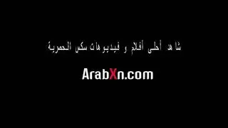 تحت سحره: قضيب مدرّب الجيم المنوّم يأخذ الجميع