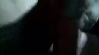 مشهد إباحي: شقراء مثارة تلتهمها ذكر أبيض ضخم