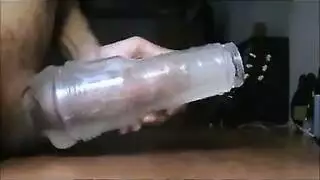 استمناء كاسيدي راي بالهزاز تسجله سراً لحبيبها