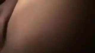 ينيك خطيبته قبل زفافه ويحبها بمص