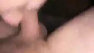 تدريب الحلق على قضيب سميك قبل البث المباشر