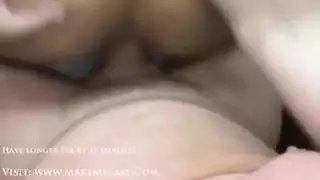 الفتاة العربية تحصل على فرجها ممتد بواسطة فحل أبيض