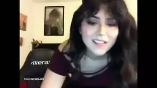 جنس على غطاء السيارة مع عابرة بنية ساخنة