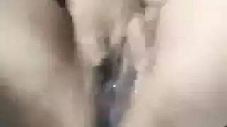 الأردن يدعو للاستحمام الساخن الذي يتحول إلى جنس جماعي جامح