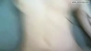 مراهق مثار يعتصق بالمقود لممارسة جنس سيارة شديد