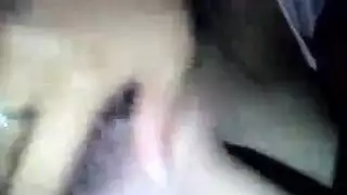 كاندي كوثا وصديقها الأسود بالتأكيد مثل امتصاص عصا لحم شاب أصغر في الموتيل