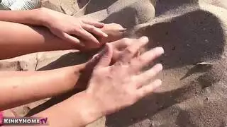 سكس عاريات الصدر و الطيز ورجل الاباحية مسلم