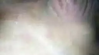 الزوجة العاهرة تكشف نفسها من أجل نكاح طيز ضيق