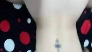 أملأ فرج صديقتي الكولومبية الضيق بسائلي