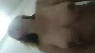 إغراء آسيا وقحة له مهبل لها مطروق