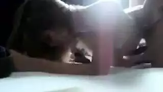 كس ابن يجبر اخته على مص زبه بقوة