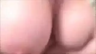 سكس حقيقي مترجمه عربي الام ممحونة تغري ابنها يمص بزازها وهوه نيم عند أخته