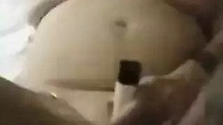 زوجة ناضجة صفع سطح شاب