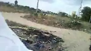 المشي عظيم في حمام سباحة الفندق أو استكشاف الطبيعة