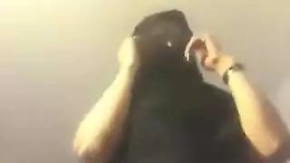 إباحية عربية قاسية: جنس جماعي وقذف