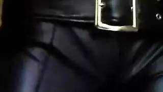 التباعد للمتعة داخل الدنيم الضيق