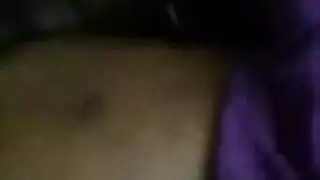 دمية نائب الرئيس في القمامة تملأ حلقها في بورنو سياسي