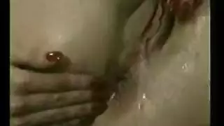 الجنس الخشن يدفعها للهياج مع صرخات المتعة