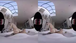قضيبان، فم واحد تجميع للجنس الفموي المكثف