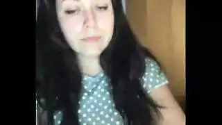 سيدة شقراء تُمارس الجنس وهي مفلسة ويائسة