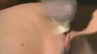 قضيب مراهق قاسٍ يخرج للعمل