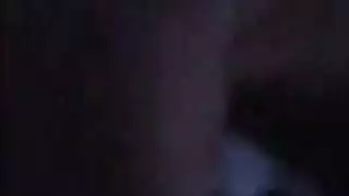 الشقراوات المنحرفات يتوسلن للحصول على سائل منوي على وجوههن