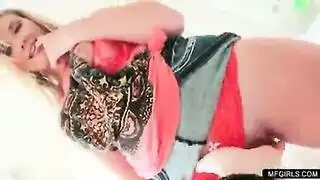 نشر في