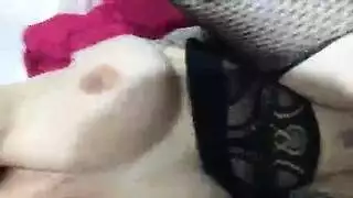 عنيف عنيف بلا رحمه