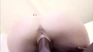 الترجمة: sexy sliding in the bathroom